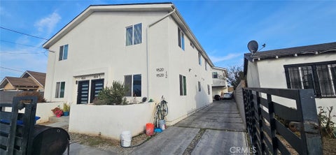 Photo of 9518 Baring Cross ST, Los Angeles, CA 90044 (MLS # PW26224720)
