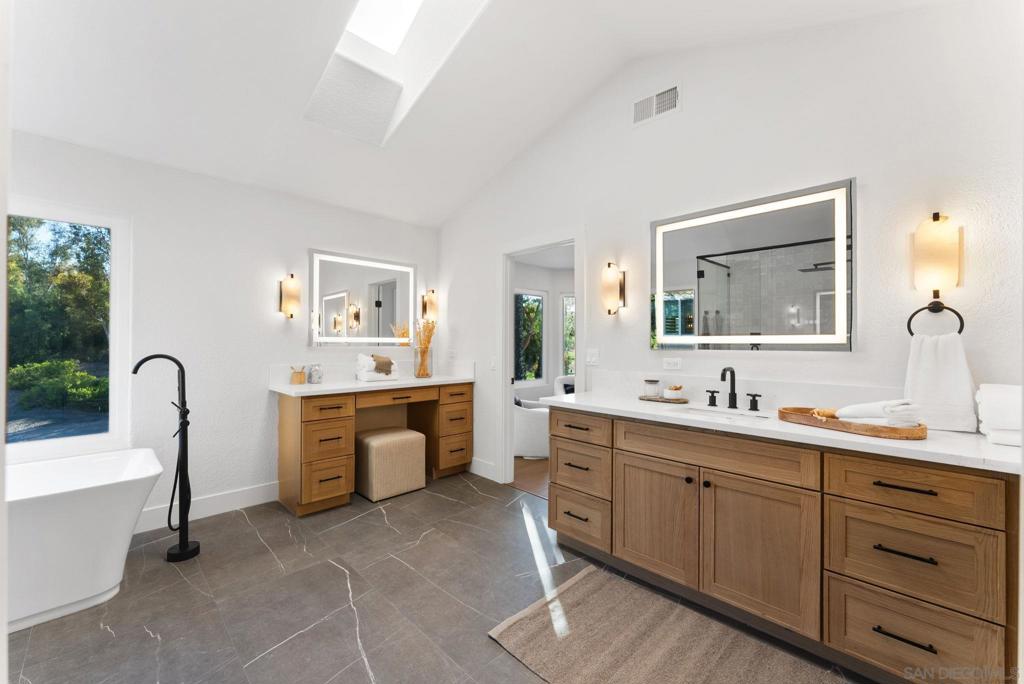 Rancho Bernardo - Residential