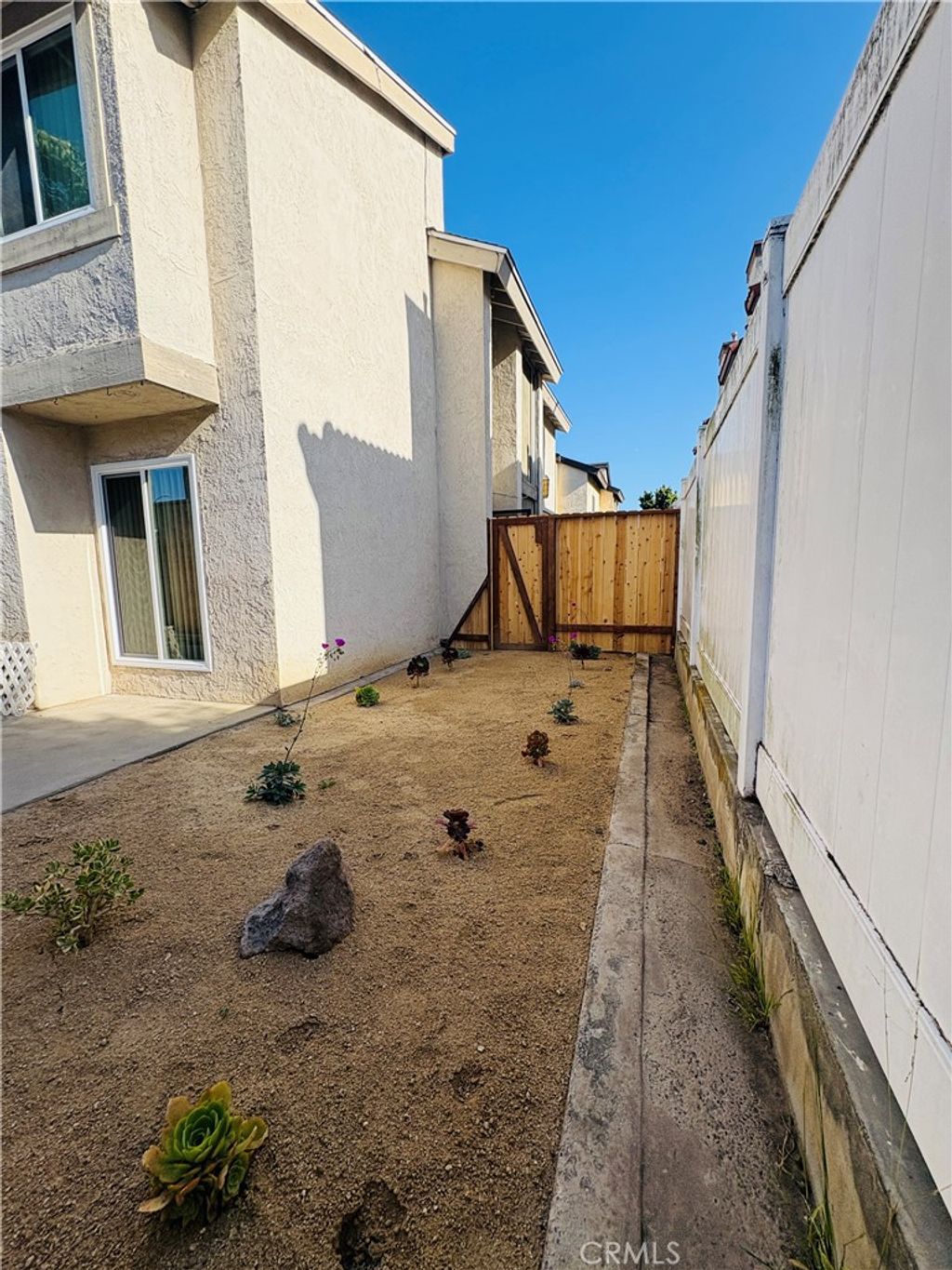 listing image 130725946112657747550