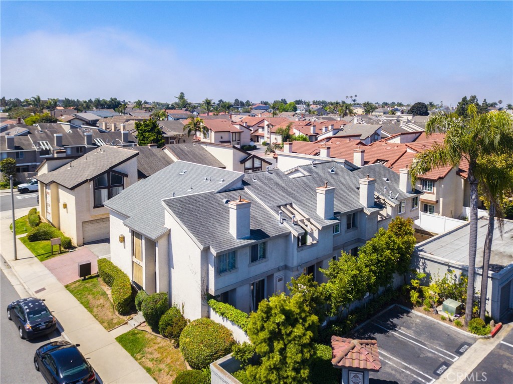 17081 Green Lane