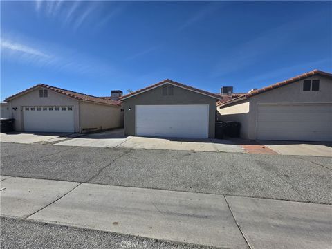 387 Palm Avenue San Jacinto CA 92582