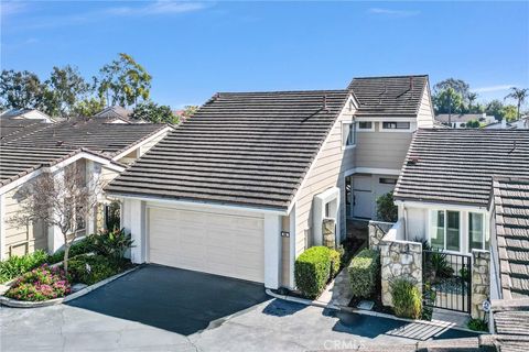 Photo of 48 Wetstone #39, Irvine, CA 92604 (MLS # NP26099487)