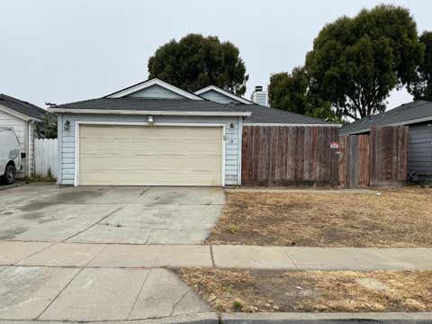 Photo of 19 Christensen Avenue, Salinas, CA 93906 (MLS # ML82057256)