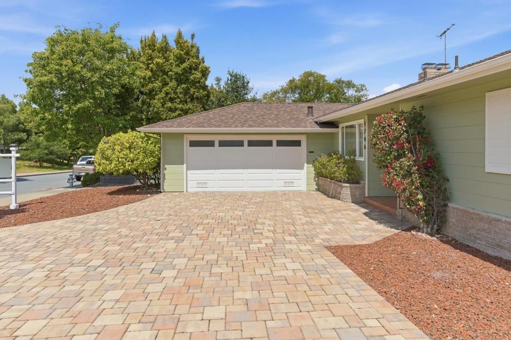 Photo of 1746 Quesada Way, Burlingame, CA 94010 (MLS # ML82045325)