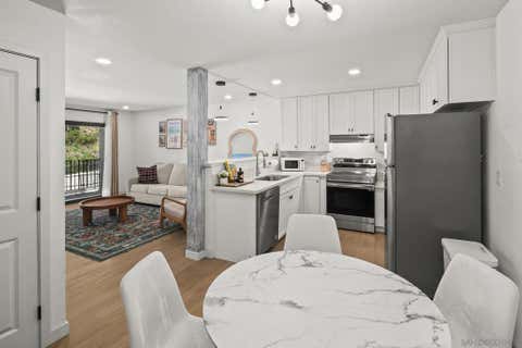 Photo of 6780 Friars Rd Rd #272, San Diego, CA 92108 (MLS # 260010736SD)