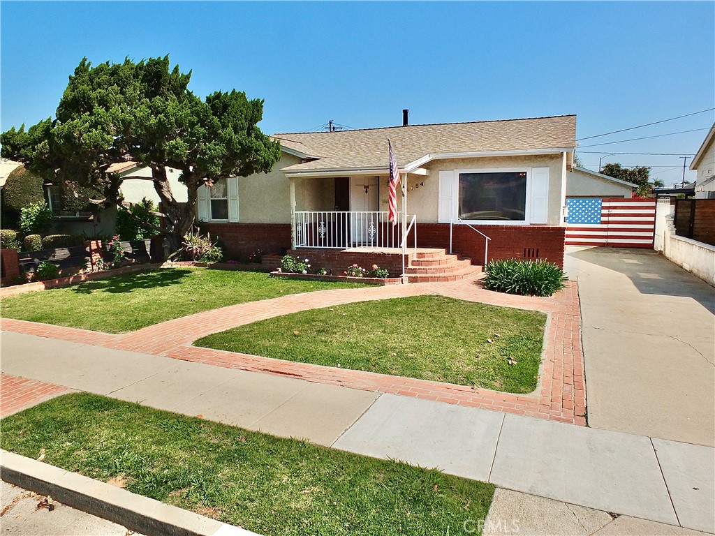 4684 Goldfield Avenue