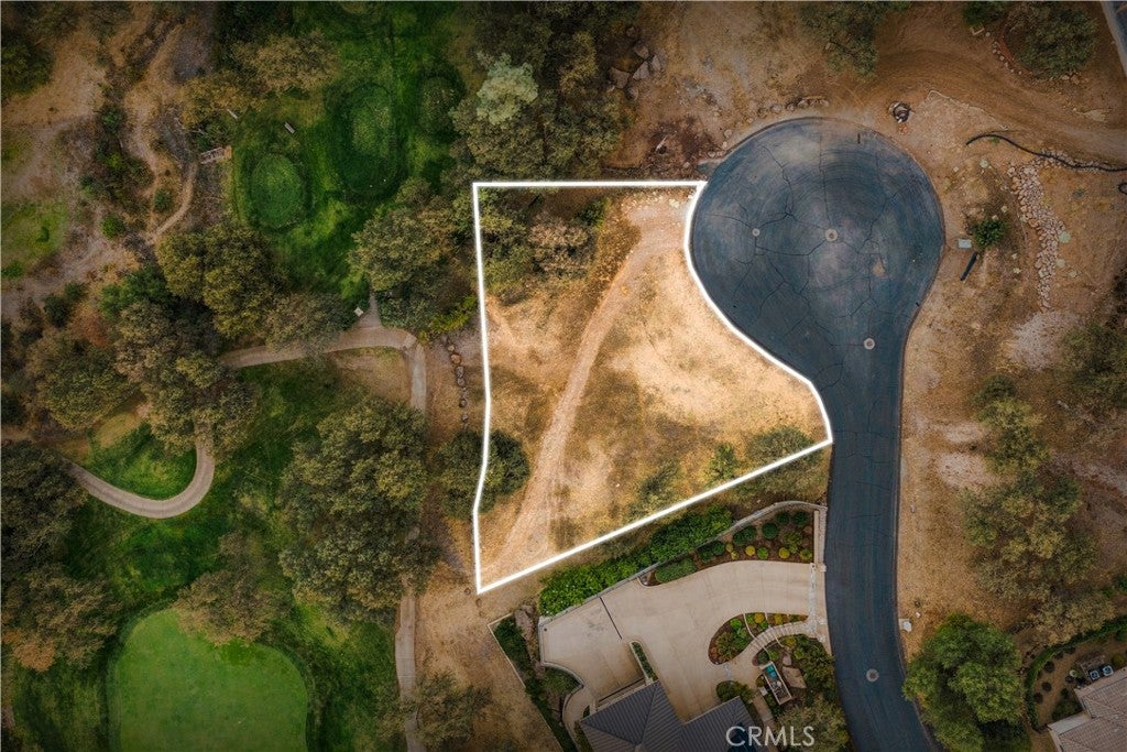 3568 Shallow Springs