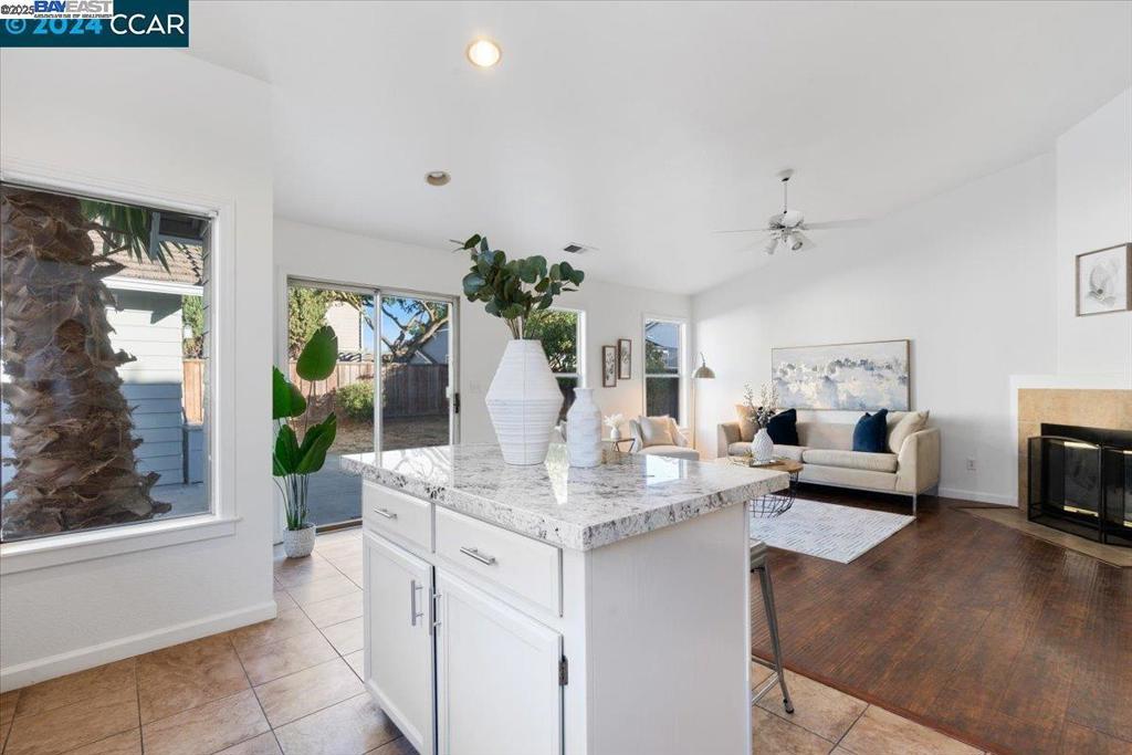 BRENTWOOD - Residential Lease