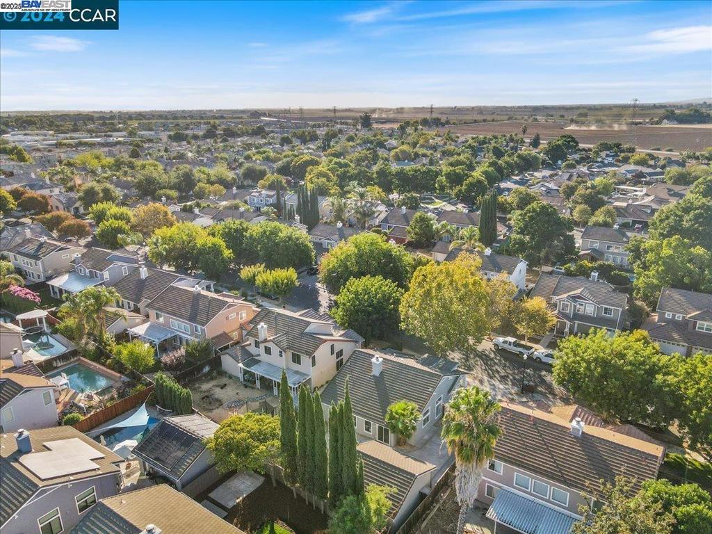 BRENTWOOD - Residential Lease