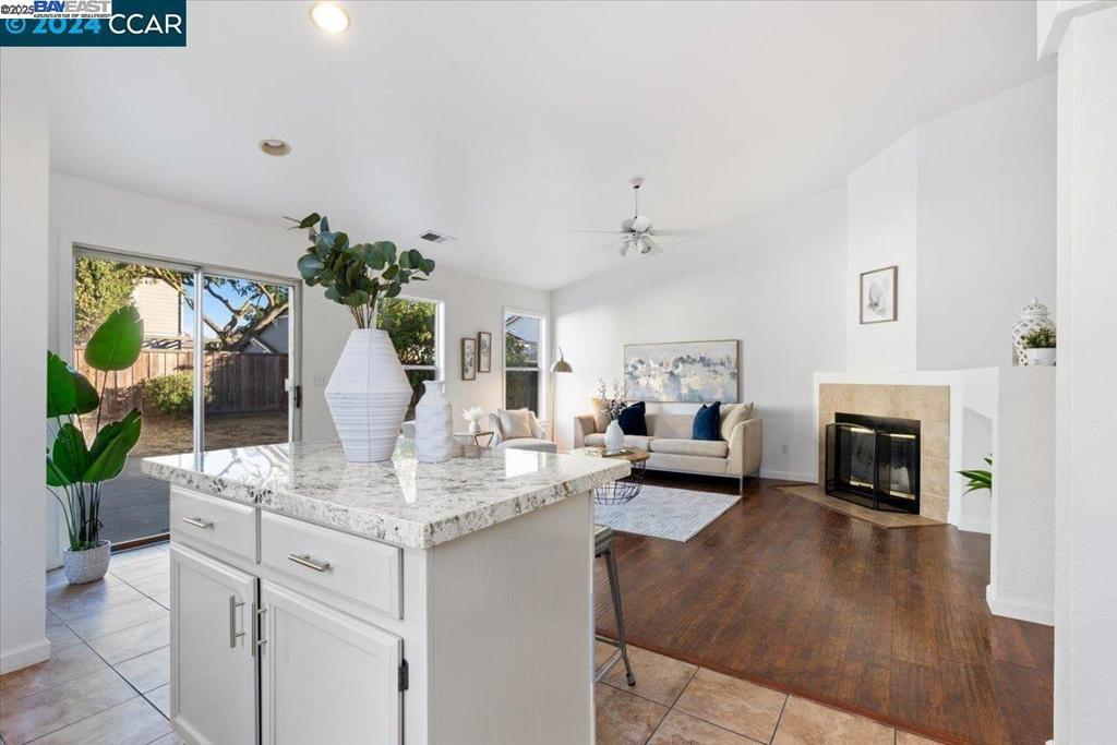 BRENTWOOD - Residential Lease