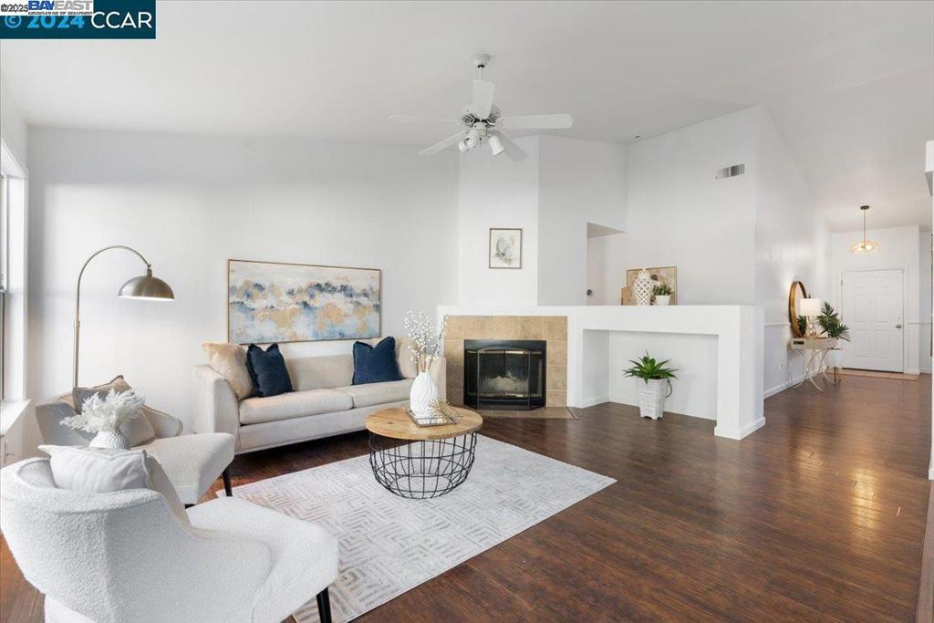 BRENTWOOD - Residential Lease