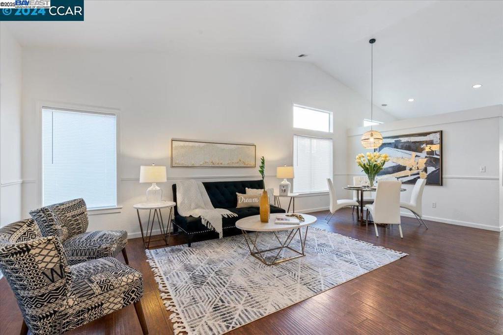 BRENTWOOD - Residential Lease