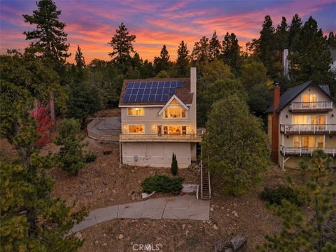 Photo of 27770 North Bay Road, Lake Arrowhead, CA 92352 (MLS # CV26225192)
