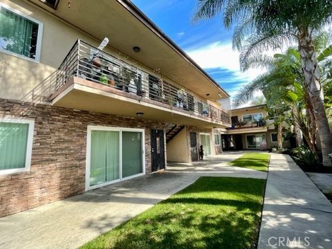 Photo of 12425 Harris Ave, Lynwood, CA 90262 (MLS # NP26022538)