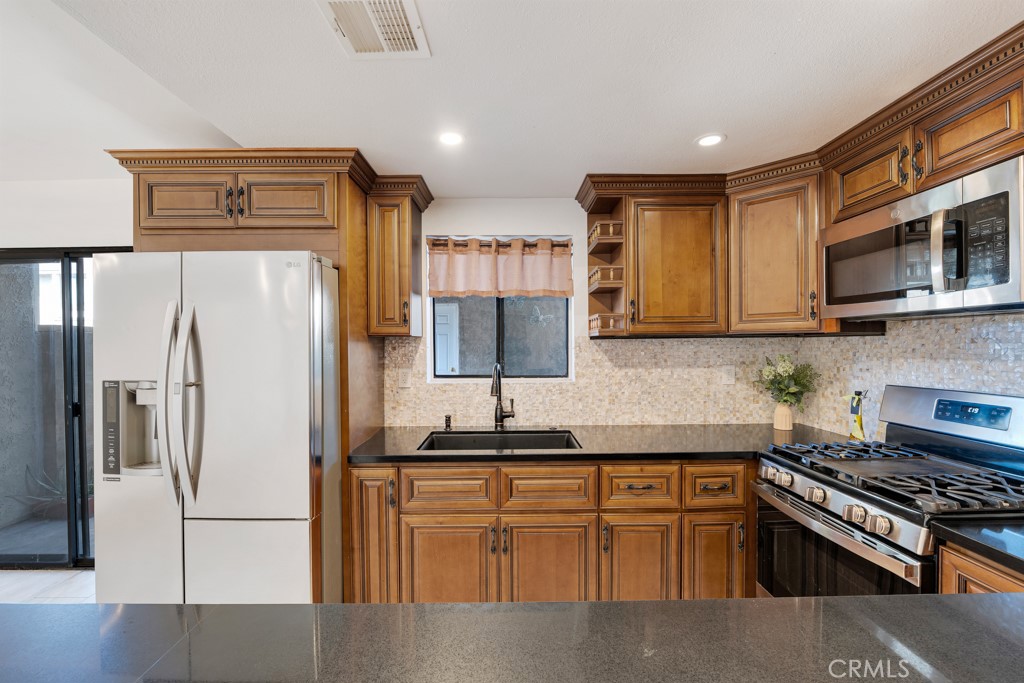9635 Sepulveda Boulevard 1