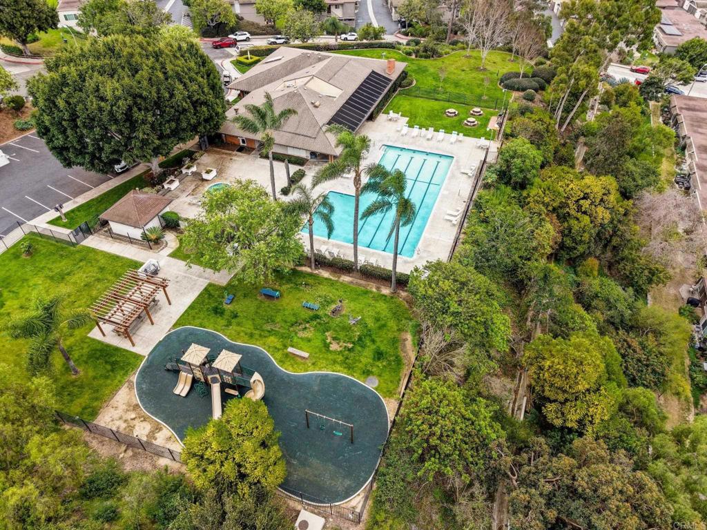 6206 Caminito Salado