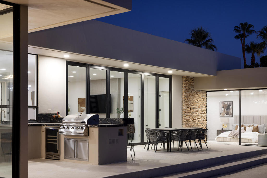 Thunderbird Heights - Residential