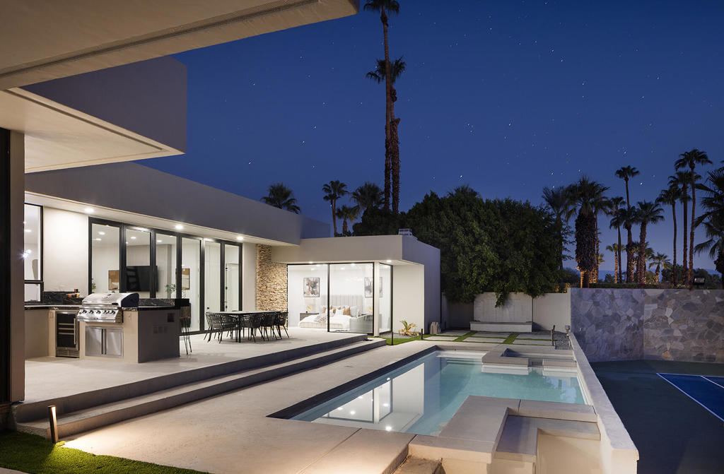 Thunderbird Heights - Residential