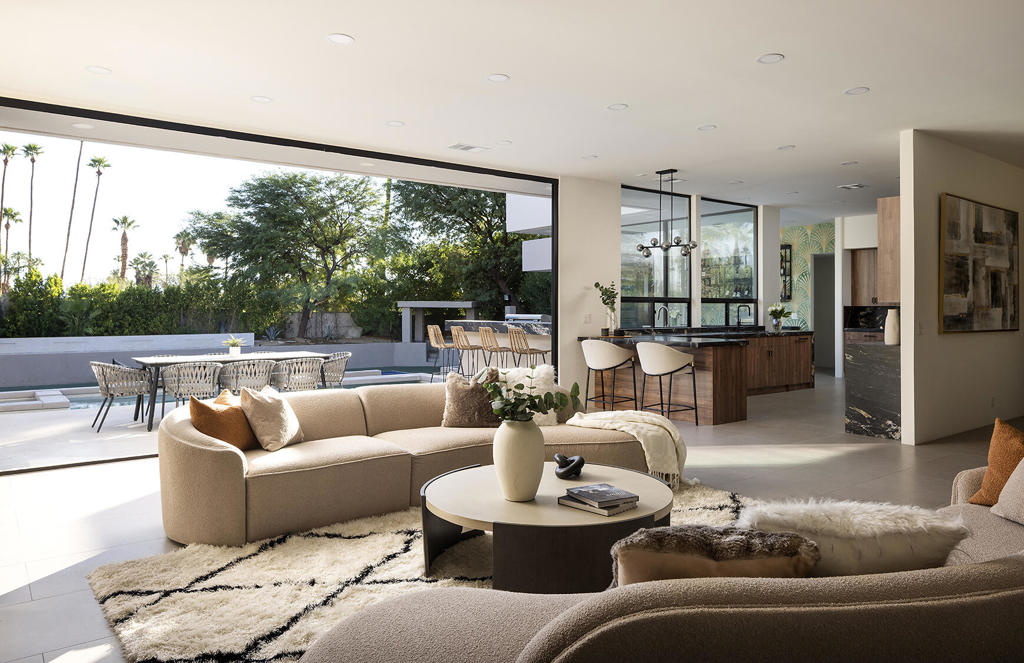 Thunderbird Heights - Residential