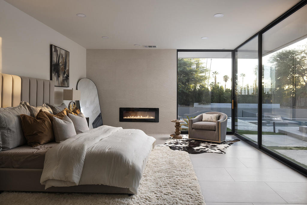 Thunderbird Heights - Residential