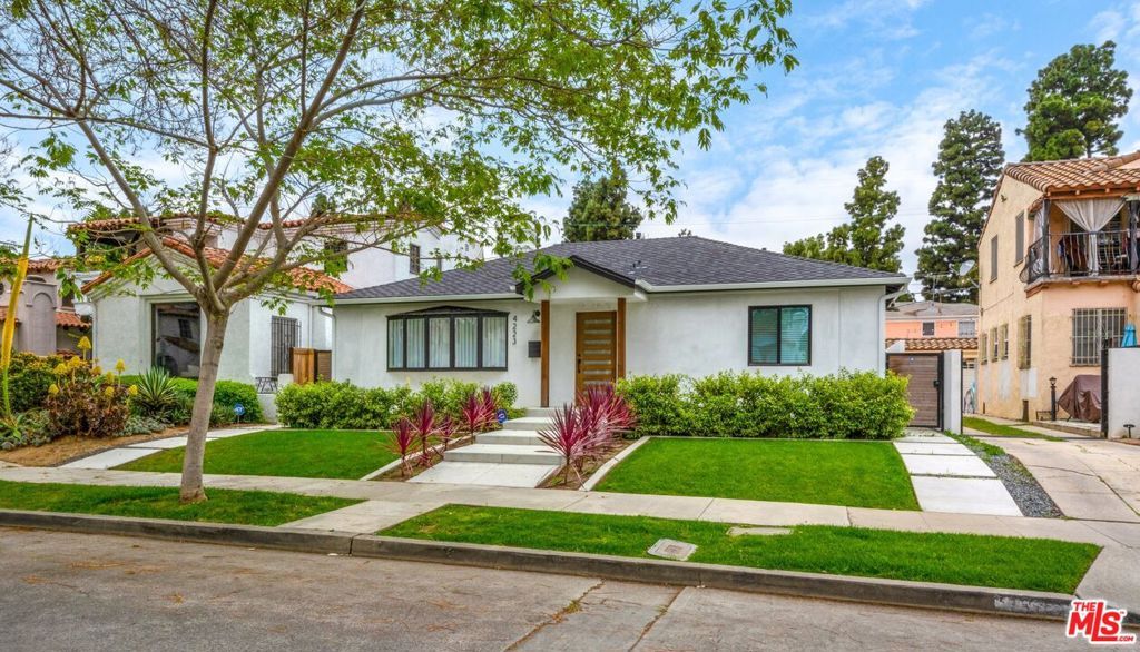 Photo of 4223 Edgehill Drive, Los Angeles, CA 90008 (MLS # 25624211)