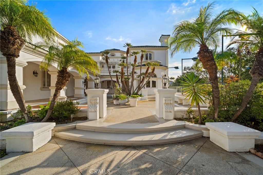 Photo of 7 Tattersall, Laguna Niguel, CA 92677 (MLS # OC26019684)