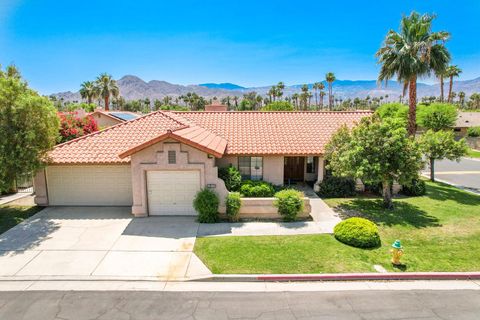 Photo of 75355 Santa Fe Trail, Palm Desert, CA 92211 (MLS # 219142970DA)