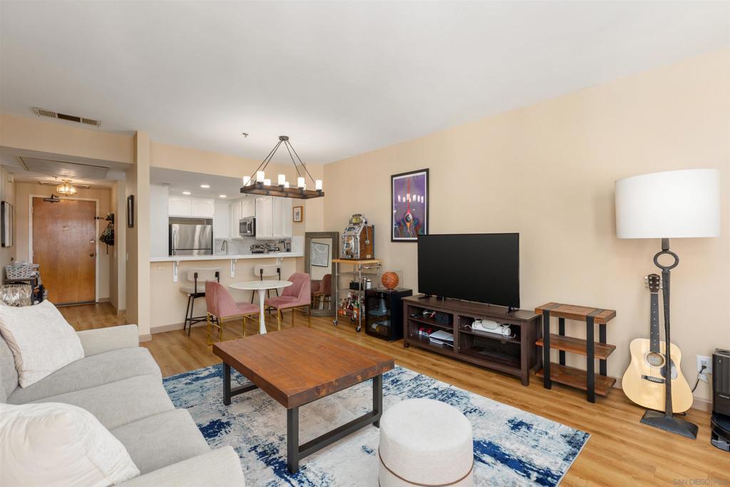 5845 Friars Rd 1408
