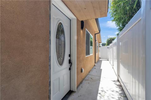 Photo of 16435 Kingsbury Street, Granada Hills, CA 91344 (MLS # SR26171841)