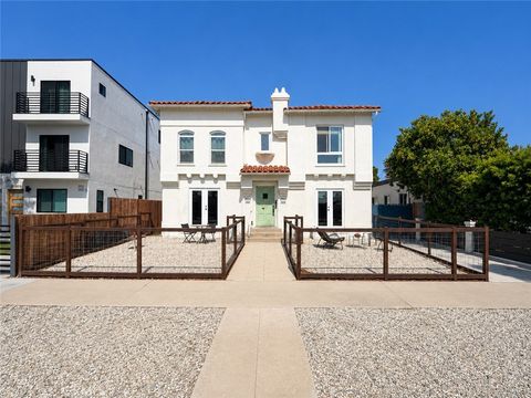 Photo of 2924 12th #2926 1/2, Los Angeles, CA 90018 (MLS # PW26101860)