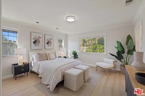 2409 Olive Avenue, La Crescenta, CA 91214 - MLS#: 25600257