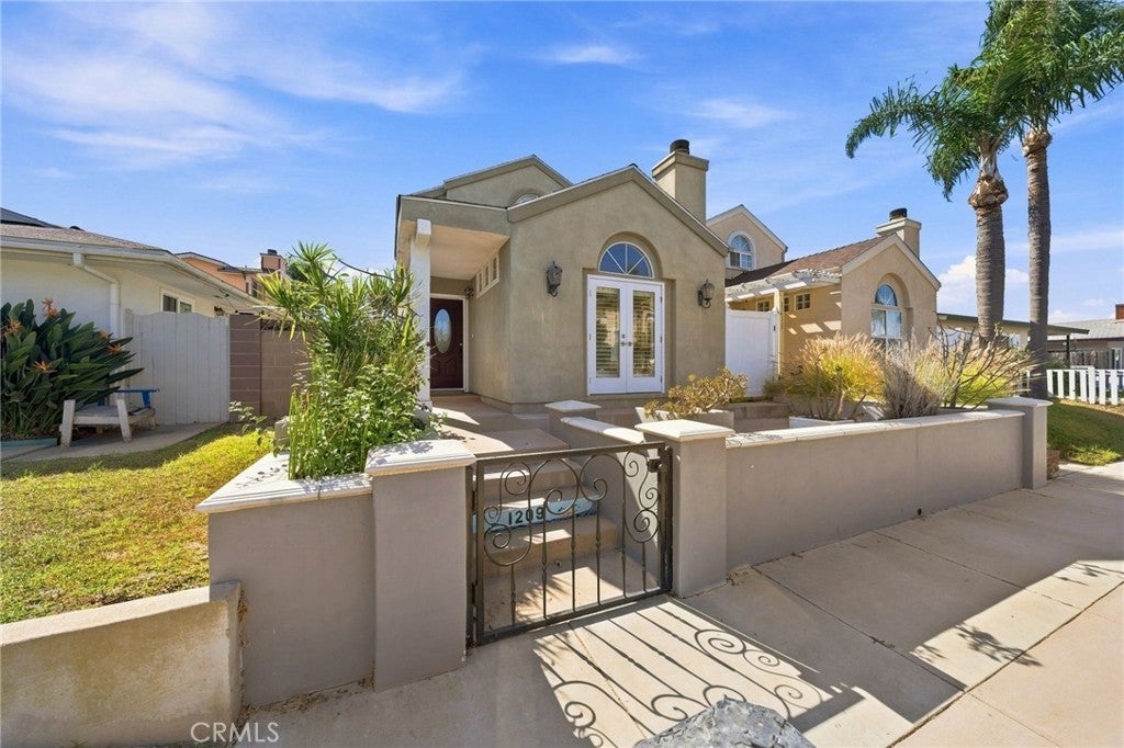 1209 Huntington Street