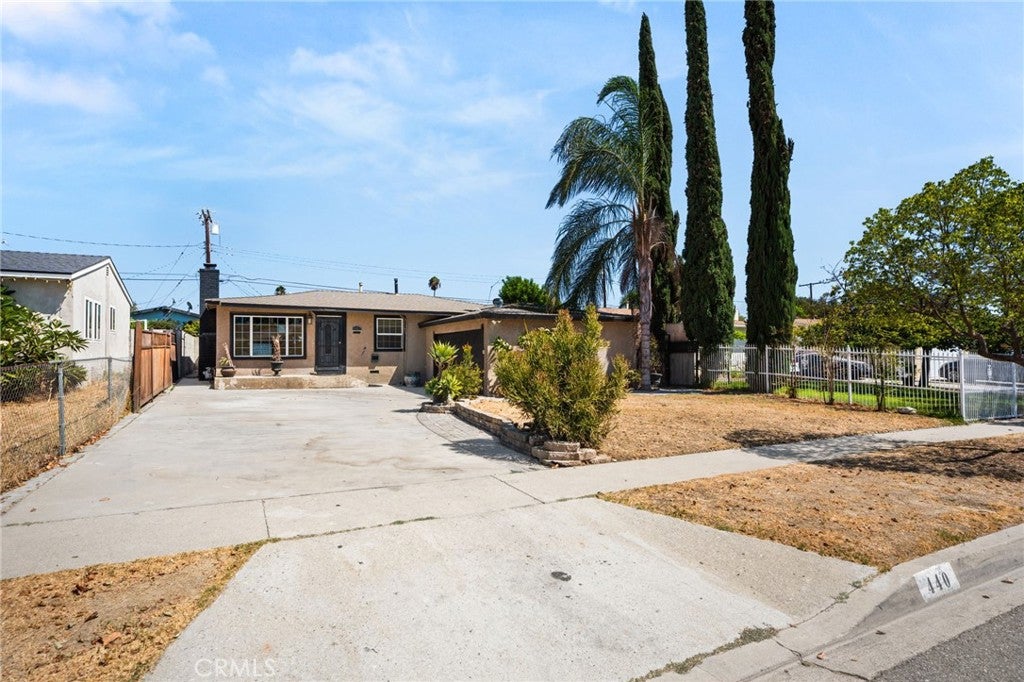 440 N Durrell Avenue