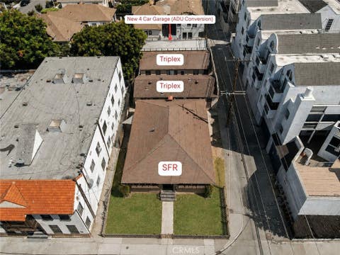 Photo of 531 W 5th Street, Long Beach, CA 90802 (MLS # SB26181225)