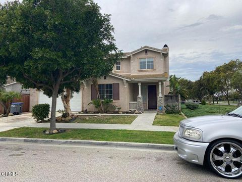 Photo of 1131 Sonia Drive, Oxnard, CA 93030 (MLS # V1-33112)