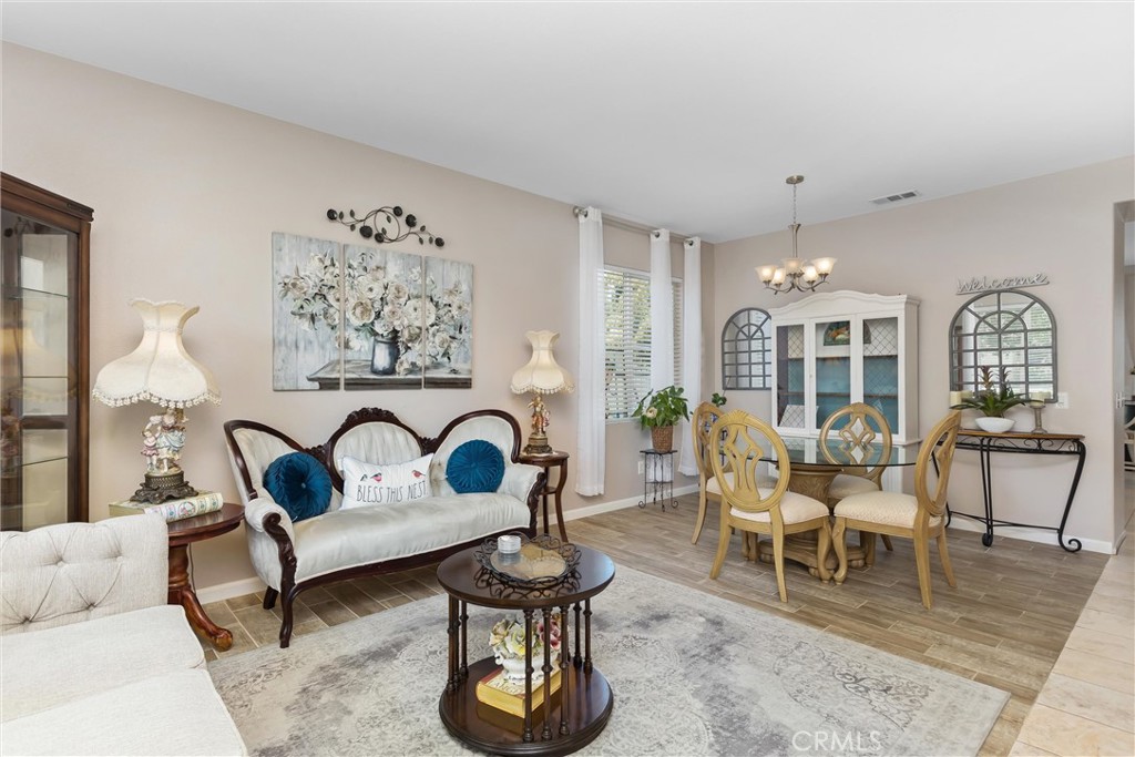 1537 Park Meadows
