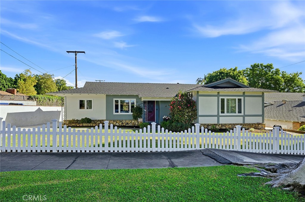 8046 California Avenue