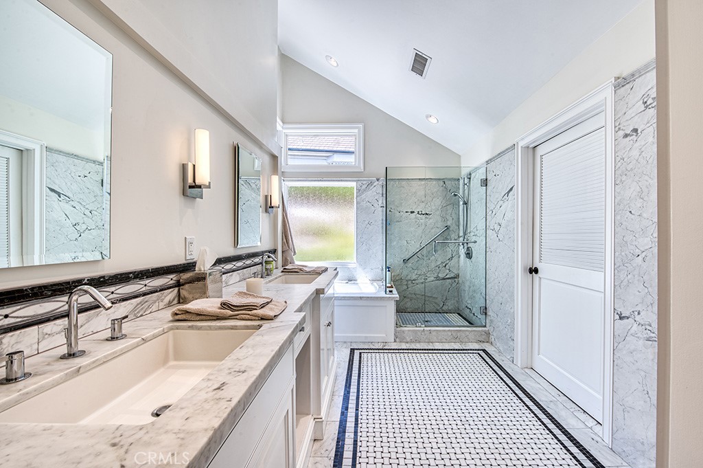 Rancho Colinas (RC) - Residential