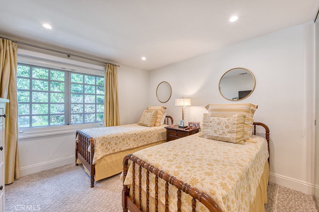 Rancho Colinas (RC) - Residential