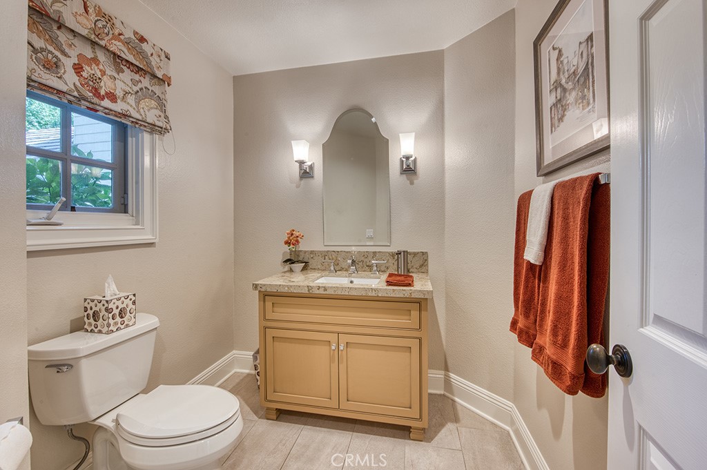 Rancho Colinas (RC) - Residential