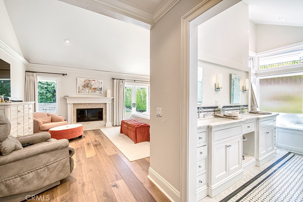 Rancho Colinas (RC) - Residential