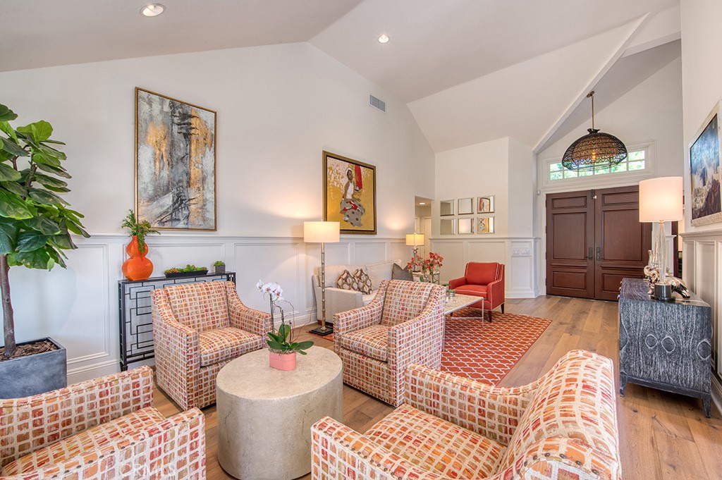 Rancho Colinas (RC) - Residential