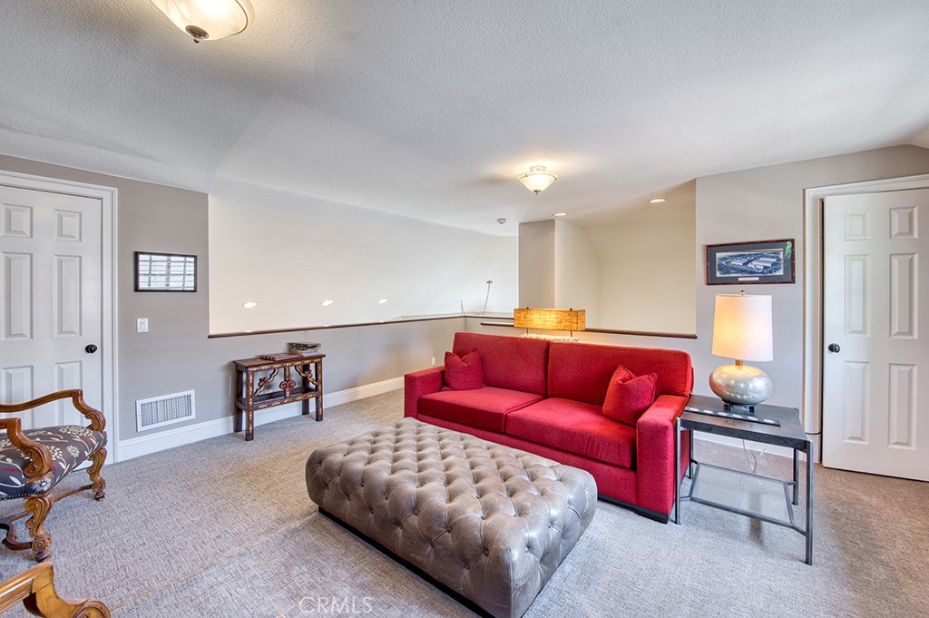 Rancho Colinas (RC) - Residential