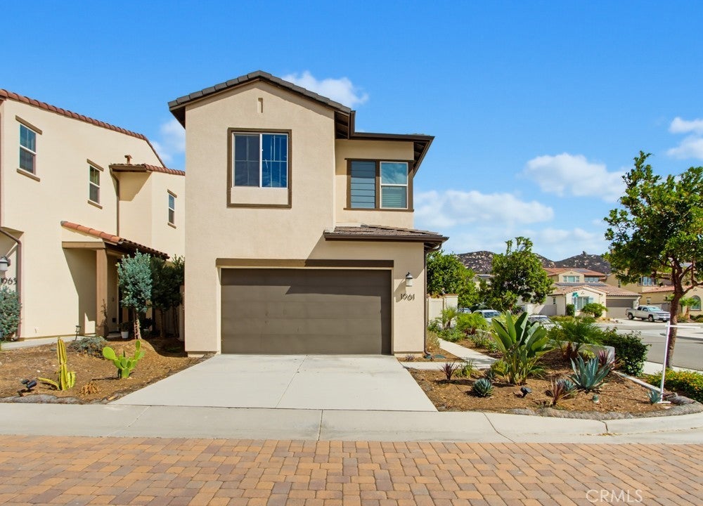 Photo of 1961 Carol Lee LN, Escondido, CA 92026 (MLS # OC26199559)