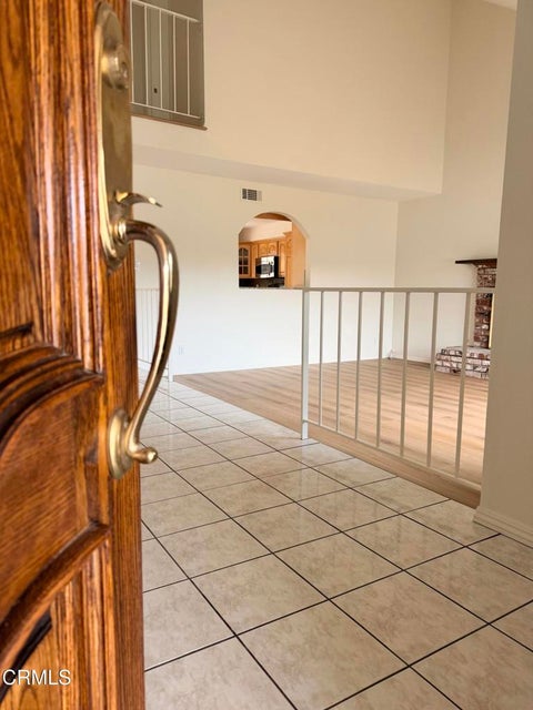 Photo of 412 Trent Lane, Santa Paula, CA 93060 (MLS # V1-38750)
