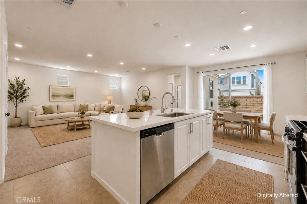 4157 S Winwood Paseo