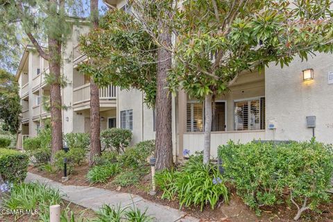 Photo of 631 Oak Run Trail #Tl203, Oak Park, CA 91377 (MLS # 226002439)