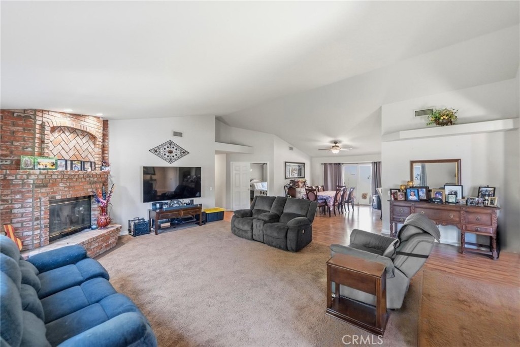 23030 Miners Rd