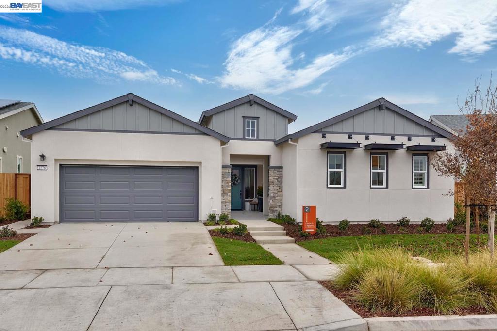 1276 Parkcrest Circle