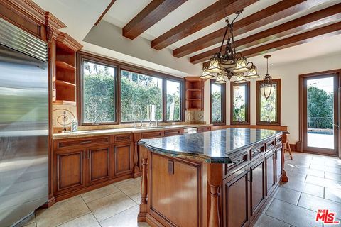 Tiny photo for 209 S Anita Avenue, Los Angeles, CA 90049 (MLS # 25575103)